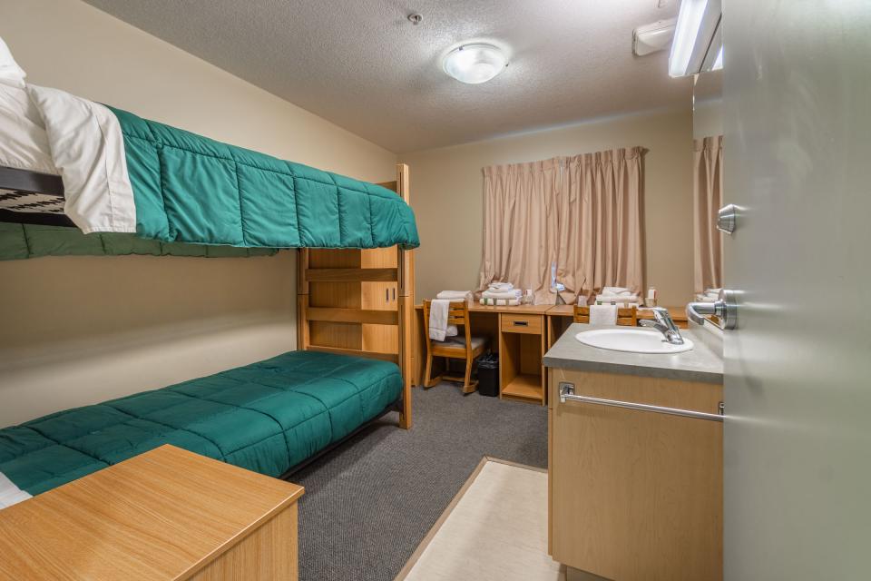 bunk bed double room